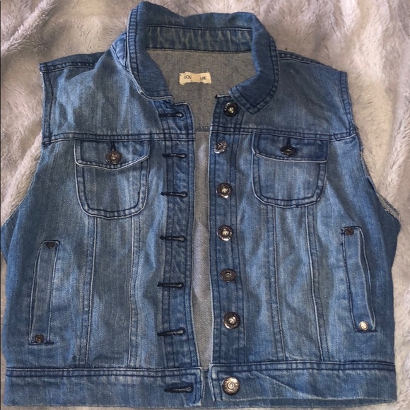 CROPPED JEAN VEST - Picture 1 of 1